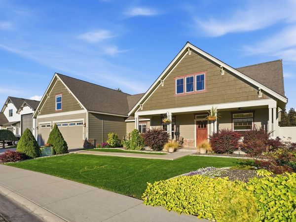 434 S Winslow Bay Way, Star, ID 83669