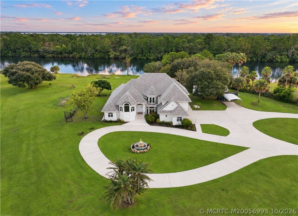 10225 SW Green Ridge Lane, Palm City, FL 34990 Photo