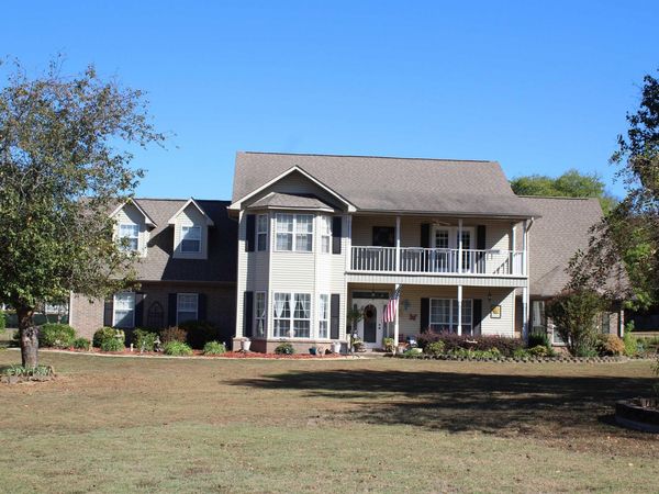 301 Deerwood Lane, Nashville, AR 71852