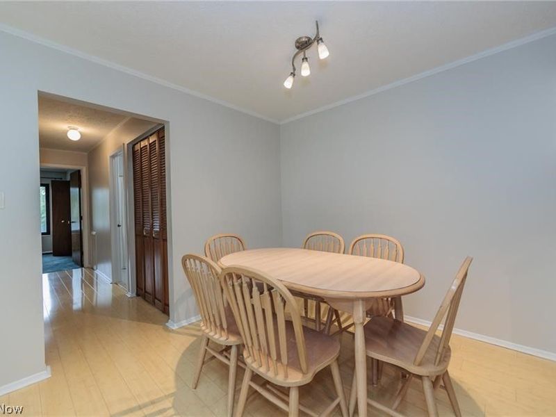 16480 Heather Lane, Unit 303, Middleburg Heights, OH 44130 Photo 13