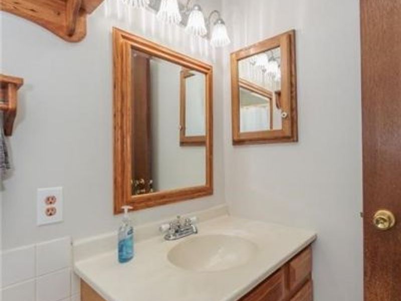 16480 Heather Lane, Unit 303, Middleburg Heights, OH 44130 Photo 35
