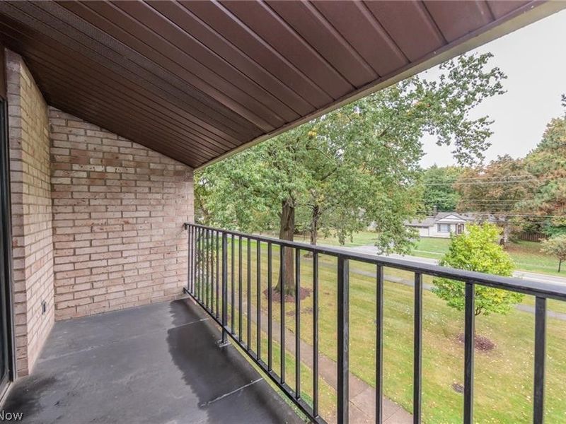 16480 Heather Lane, Unit 303, Middleburg Heights, OH 44130 Photo 38