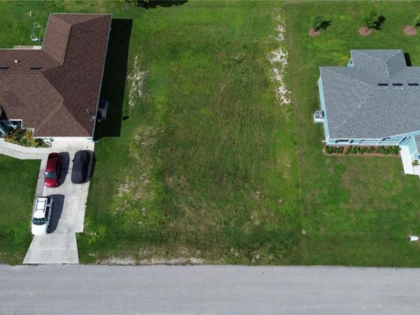 2045 NE 24TH TERRACE , Unit 33, CAPE CORAL, FL 33909