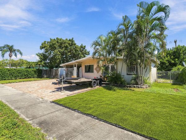 4320 NE 18TH Avenue, Pompano Beach, FL 33064