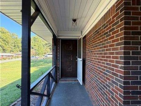 1111 Luther Drive SW, Mableton, GA 30126