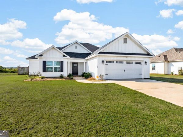 708 Daisy Drive, Perry, GA 31069