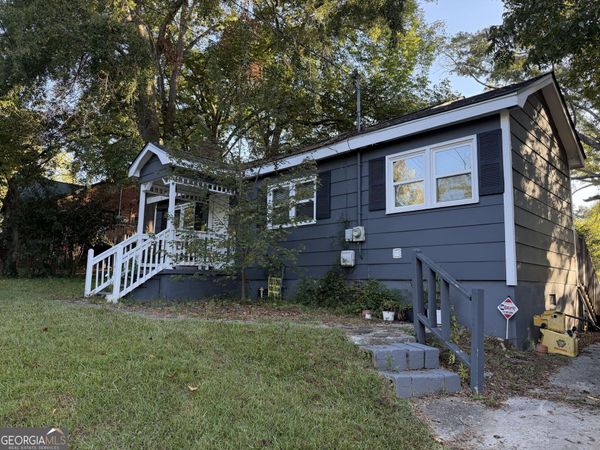 263 S Pond Street, Toccoa, GA 30577