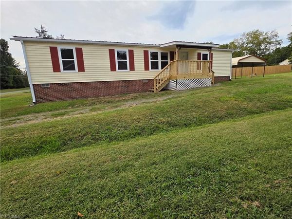 165 Underpass Road , Advance, NC 27006