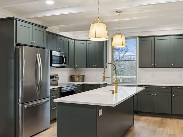 2224 Crestline Dr , Nashville, TN 37214