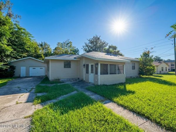 9023 JACKSON Avenue, Jacksonville, FL 32208