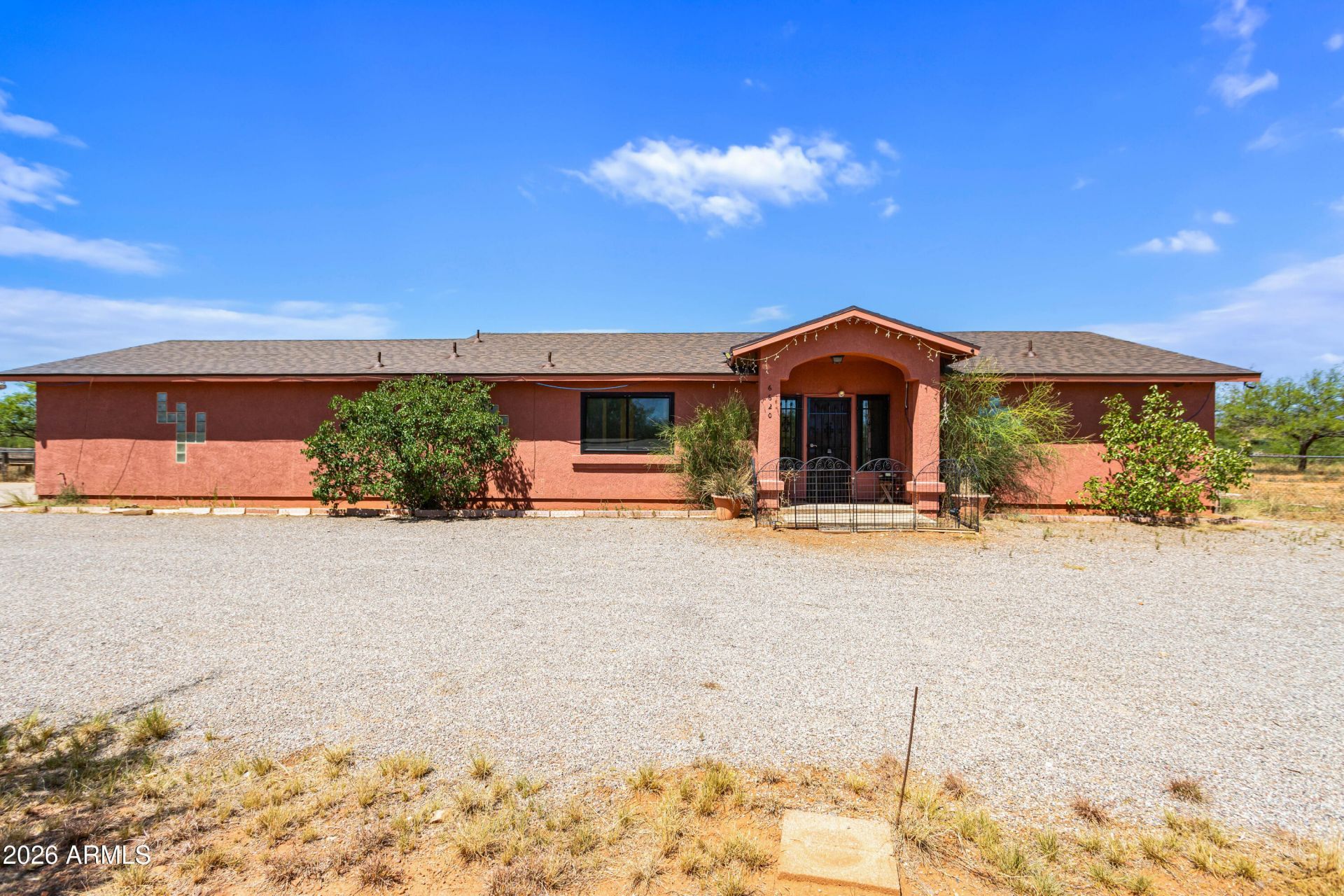6620 S Moson Road, Hereford, AZ 85615 Main Photo