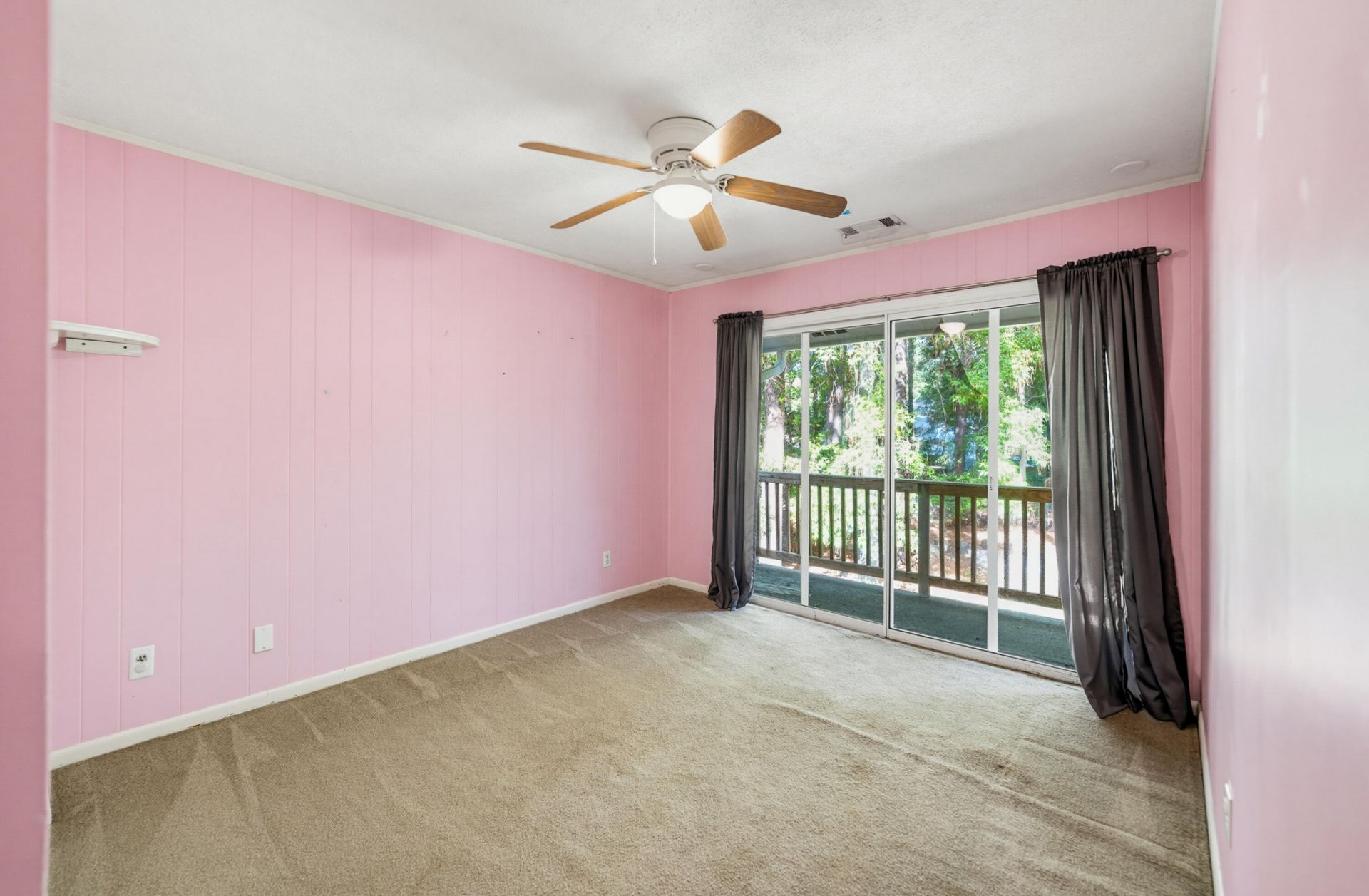 2 Rivers Court Photo 24