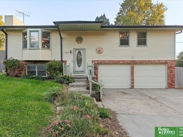 5053 S Street, Omaha, NE 68117