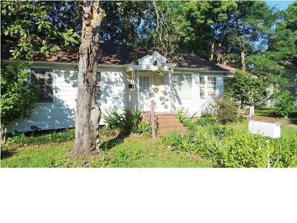 316 Court Street , Chickasaw, AL 36611