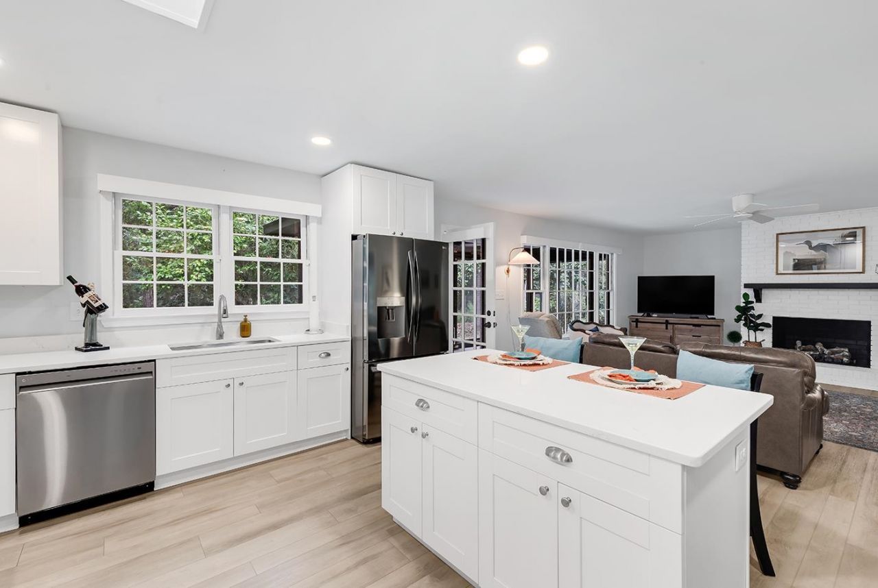 67 Cypress Ln. Photo 10