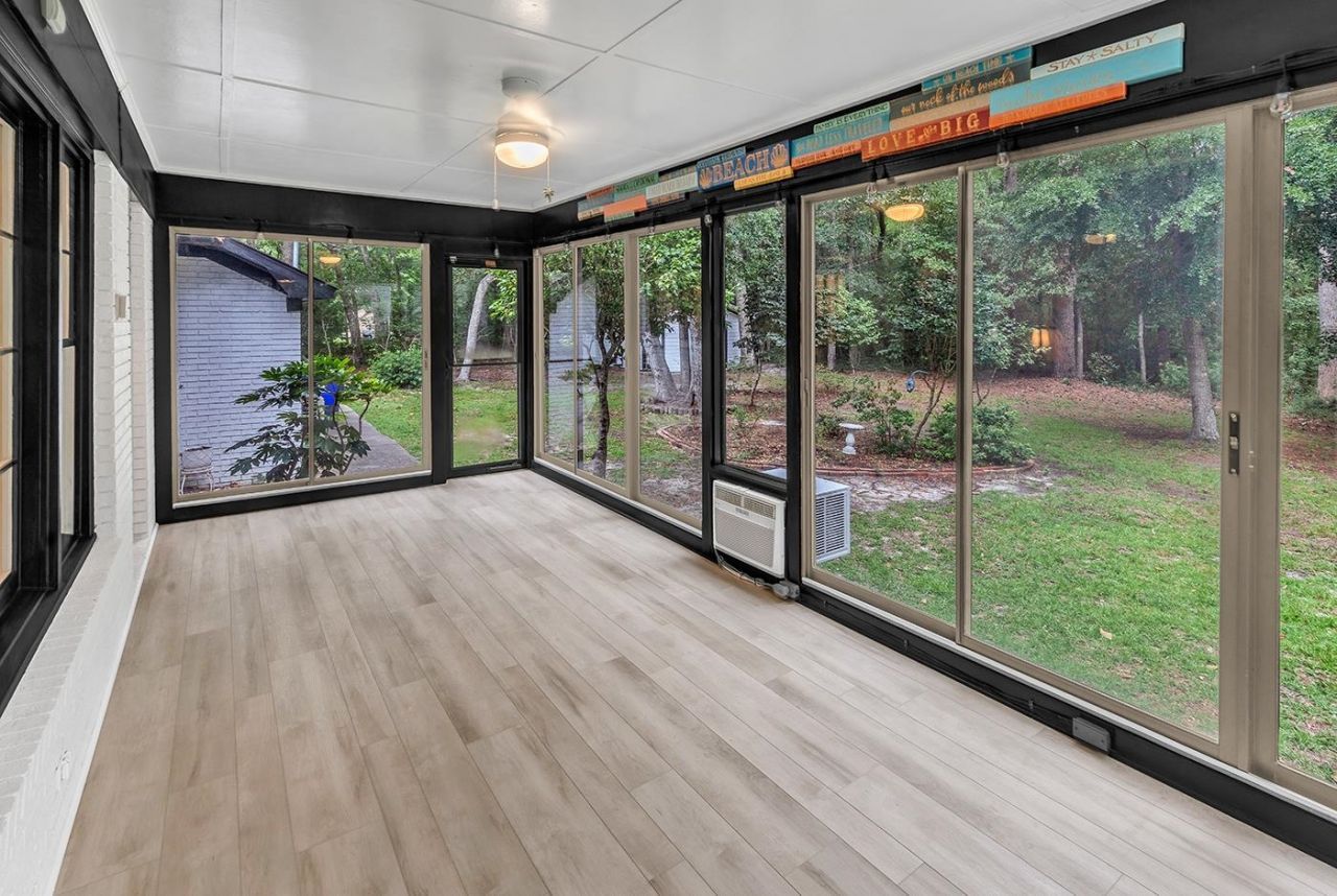 67 Cypress Ln. Photo 21