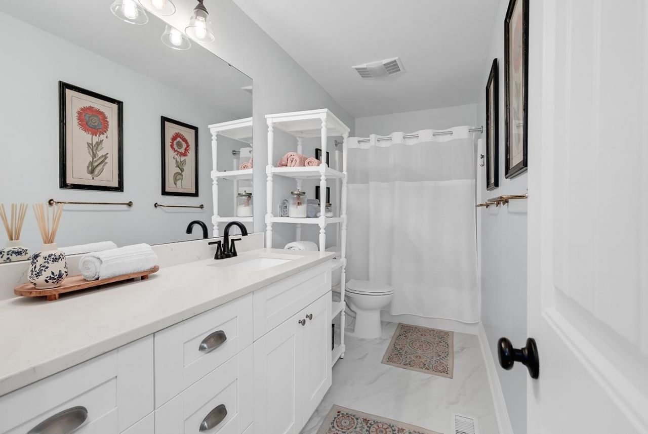 67 Cypress Ln. Photo 33