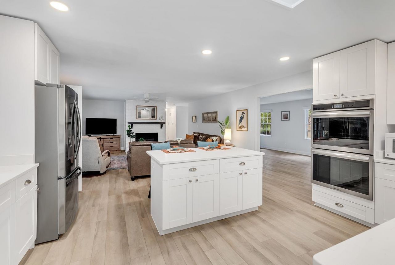 67 Cypress Ln. Photo 9
