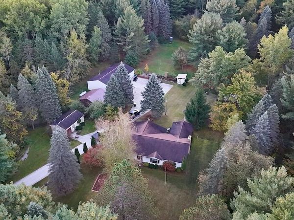 6945 Ward Road, Sterling, MI 48659