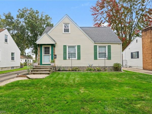 644 Meadowbrook Avenue SE, Warren, OH 44484