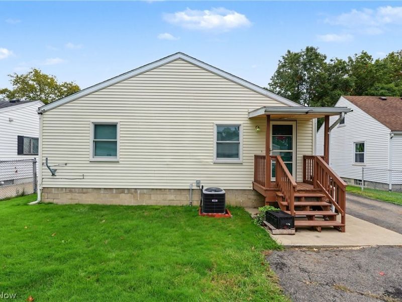 644 Meadowbrook Avenue SE, Warren, OH 44484 Photo 27