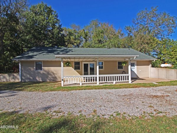 34899 STRAWBERRY ROAD, California, MO 65018