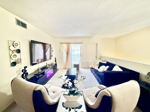 101 Gardens Drive, Unit 206, Pompano Beach, FL 33069