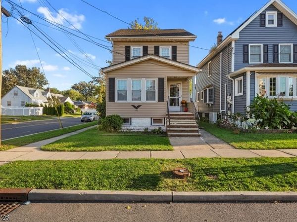 646 E 2ND AVE, Roselle, NJ 07203