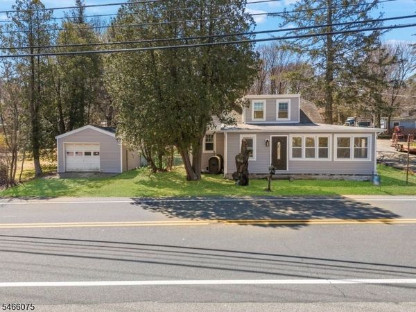 728 Glen Rd, Sparta, NJ 07871