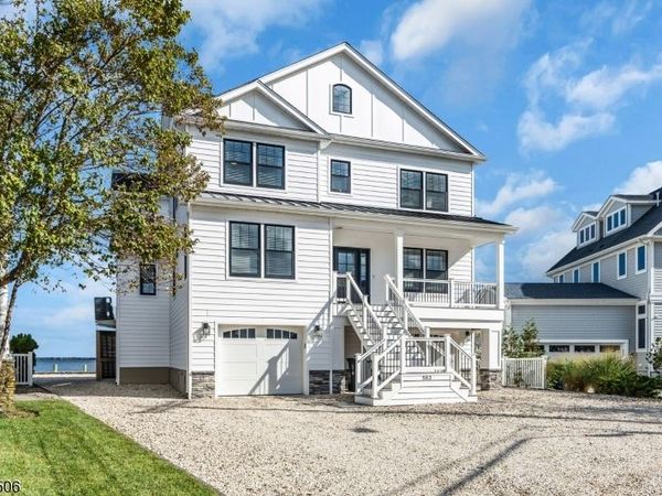 583 Bayview Dr, Toms Rivership, NJ 08753