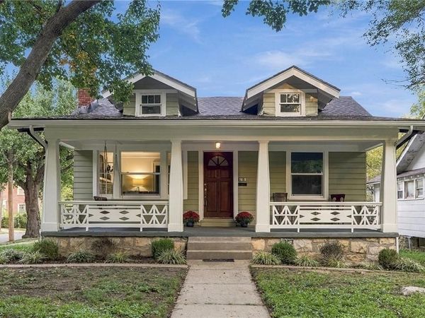 6101 Charlotte Street, Kansas City, MO 64110