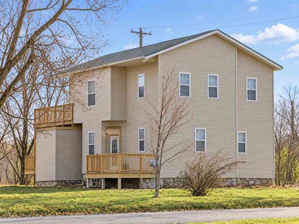 602 W Broadway Avenue, Fairfield, IA 52556