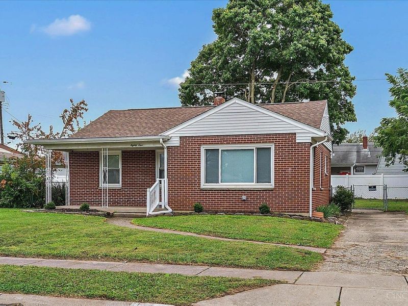 81 Carlton Drive, Hamilton, OH 45015 Photo 3