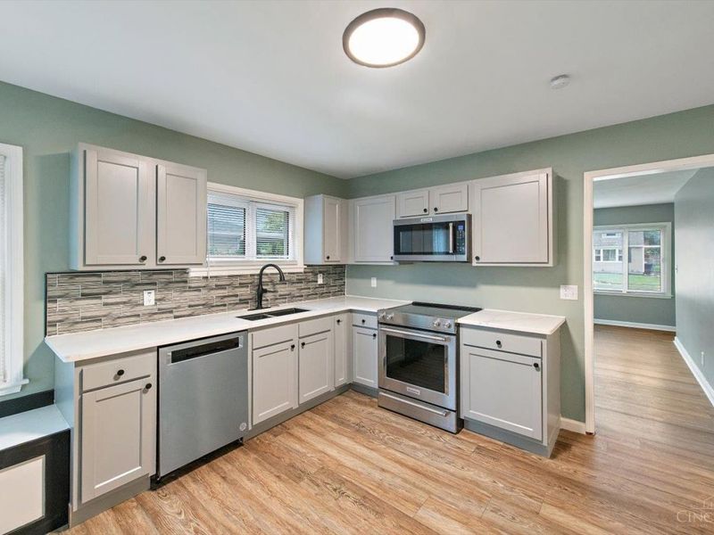 81 Carlton Drive, Hamilton, OH 45015 Photo 7