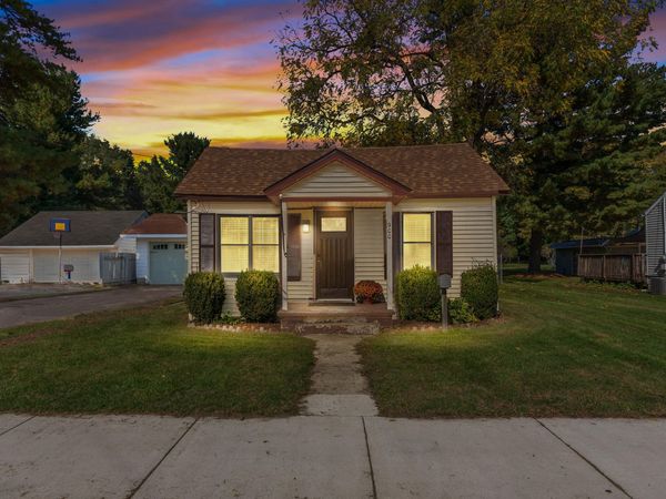900 Williams Street, Williamston, MI 48895