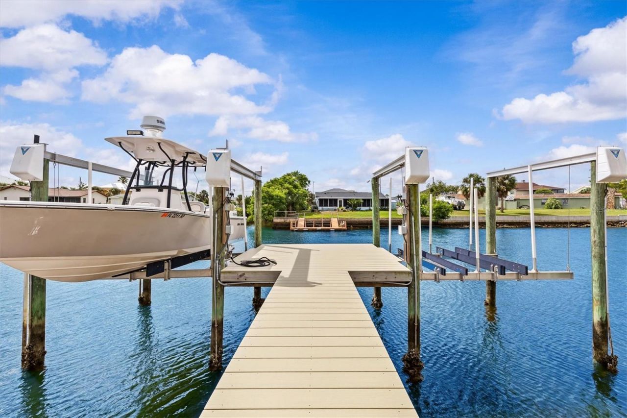 4030 Gulf Coast Drive, Hernando Beach, FL 34607 Photo