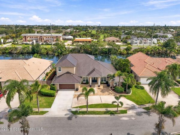 241 Waterside Drive , Indian Harbour Beach, FL 32937