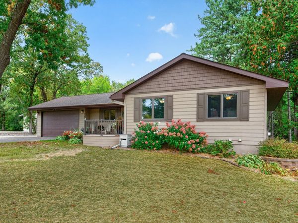 5612 261st Street , Wyoming, MN 55092