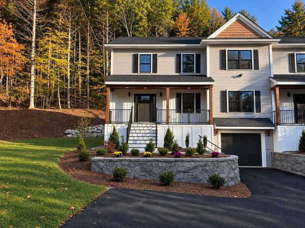 59 Burlington Road, Unit 59, Bedford, MA 01730