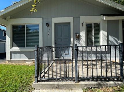 2341 Rock Boulevard, Sparks, NV 89431 Photo