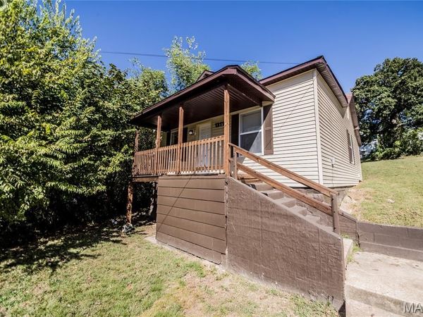 1311 Forest Lane , Poplar Bluff, MO 63901
