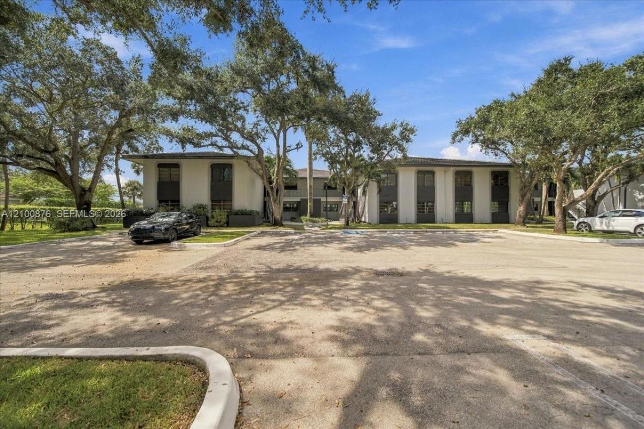 401 NW 127th Ave, Unit 7, Plantation, FL 33325 Photo