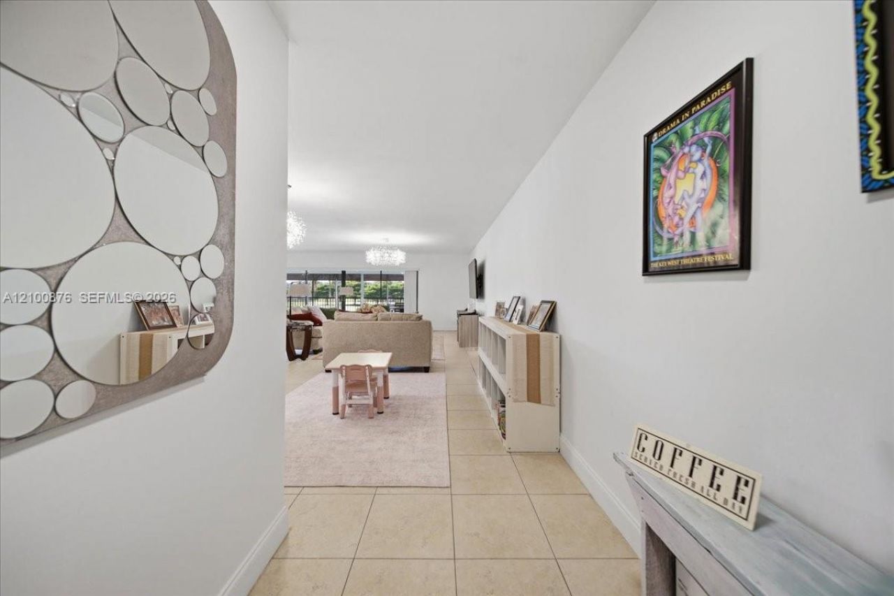 401 NW 127th Ave, Unit 7, Plantation, FL 33325 Photo