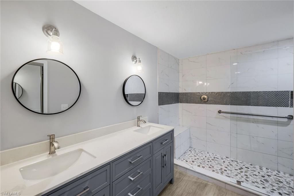 13061 Hamilton Harbour Dr, Unit R2, Naples, FL 34110 Photo