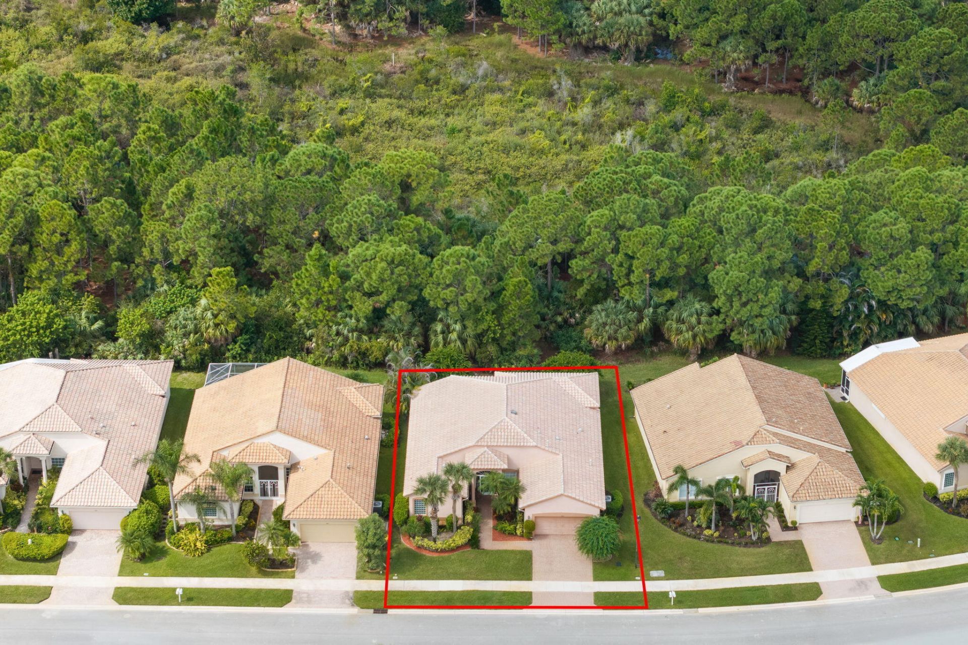 483 NW Blue Lake Drive, Port Saint Lucie, FL 34986 Photo