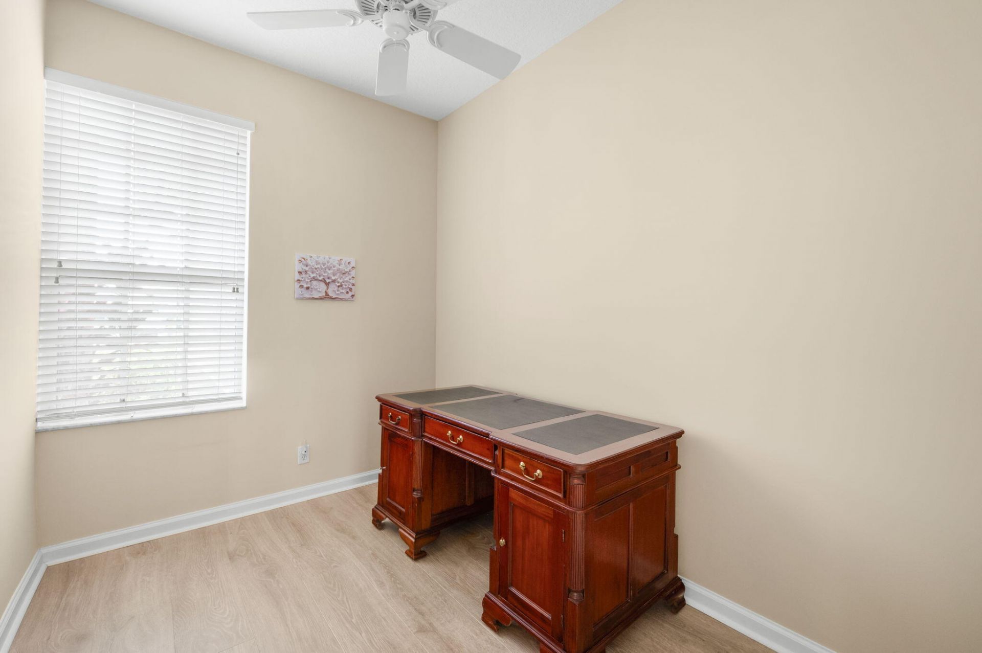 483 NW Blue Lake Drive, Port Saint Lucie, FL 34986 Photo