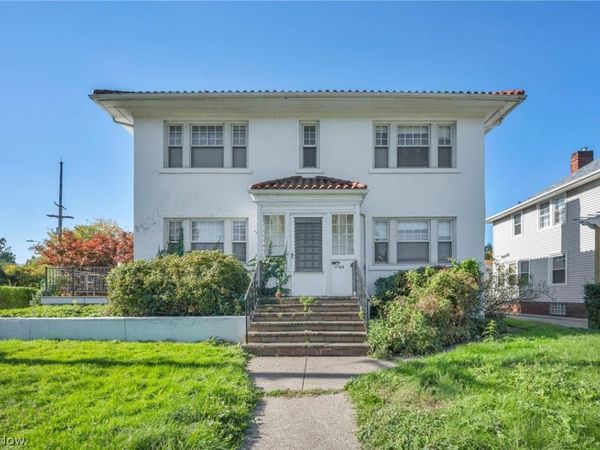 17938 Rosecliff Road , Cleveland, OH 44119