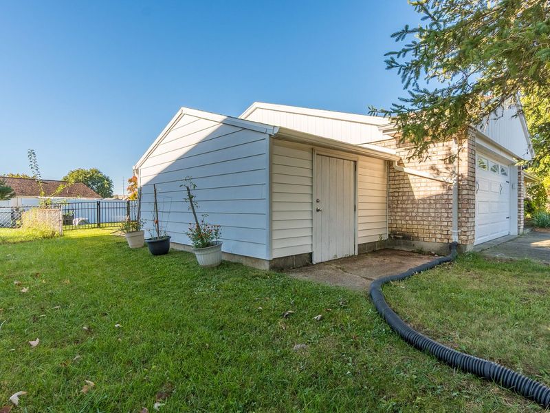 2 Apache Court, Tipp City, OH 45371 Photo 26