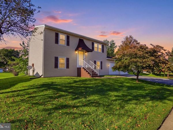 2343 HEATHER ROAD, YORK, PA 17408