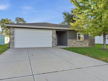 2403 S 13TH Street, COUNCIL BLUFFS, IA 51501